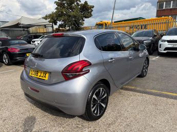 Peugeot 208 1.2 PureTech Tech Edition Hatchback 5dr Petrol EAT Euro 6 (s/s) 
