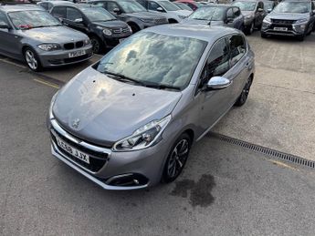 Peugeot 208 1.2 PureTech Tech Edition Hatchback 5dr Petrol EAT Euro 6 (s/s) 