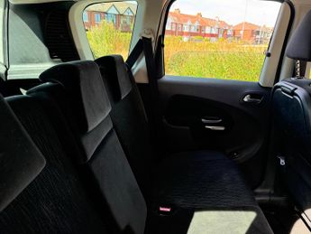 Citroen C3 Picasso 1.6 HDi Exclusive MPV 5dr Diesel Manual Euro 5 (90 ps)