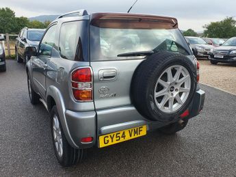 Toyota RAV4 2.0 VVT-i XT3 SUV 3dr Petrol Automatic 4WD (218 g/km, 147 bhp)