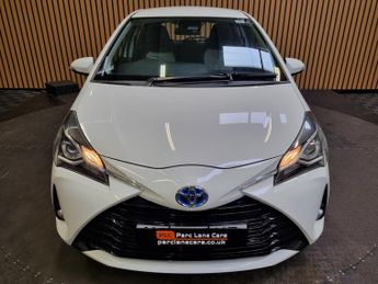 Toyota Yaris 1.5 VVT-h Icon Hatchback 5dr Petrol Hybrid E-CVT - AUTOMATIC - 2