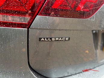 Volkswagen Tiguan Allspace Elegance 1.5 TSI 150PS 7 Speed DSG