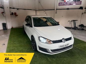 Volkswagen Golf TDi 1.6 TDI BlueMotion Tech SE Hatchback 5dr Diesel DSG Euro 5 (s/s)
