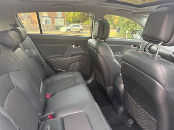 Kia Sportage 2.0 CRDi KX-2 SUV 5dr Diesel Auto AWD Euro 5 (134 bhp)