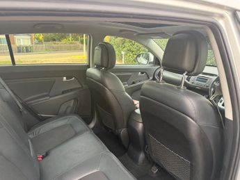 Kia Sportage 2.0 CRDi KX-2 SUV 5dr Diesel Auto AWD Euro 5 (134 bhp)