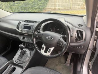 Kia Sportage 2.0 CRDi KX-2 SUV 5dr Diesel Auto AWD Euro 5 (134 bhp)