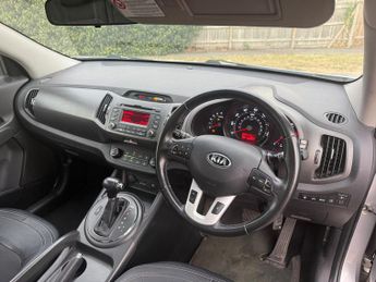 Kia Sportage 2.0 CRDi KX-2 SUV 5dr Diesel Auto AWD Euro 5 (134 bhp)