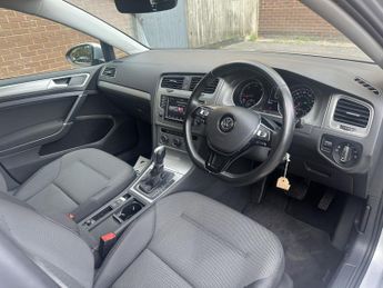 Volkswagen Golf 2.0 TDI BlueMotion Tech Match Edition Estate 5dr Diesel DSG Euro