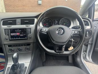 Volkswagen Golf 2.0 TDI BlueMotion Tech Match Edition Estate 5dr Diesel DSG Euro