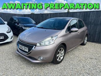 Peugeot 208 1.2 VTi Active Hatchback 5dr Petrol Manual Euro 5 (82 ps)