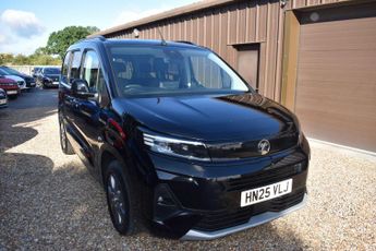 Vauxhall Combo Life 52kWh Ultimate Auto 5dr (11kW Charger)