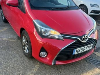 Toyota Yaris 1.0 VVT-i Icon Hatchback 3dr Petrol Manual Euro 6 (69 ps)