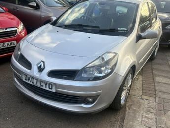 Renault Clio automatic
