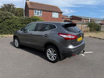 Nissan Qashqai 1.5 dCi Acenta Premium SUV 5dr Diesel Manual 2WD Euro 5 (s/s) (1