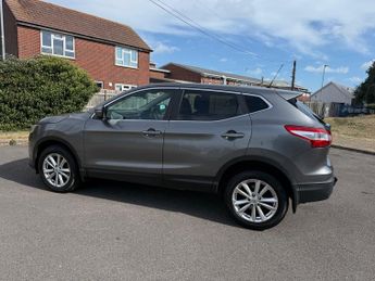 Nissan Qashqai 1.5 dCi Acenta Premium SUV 5dr Diesel Manual 2WD Euro 5 (s/s) (1