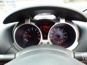 Nissan Juke 1.6 Tekna XTRON Euro 6 5dr