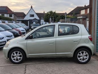 Toyota Yaris 1.3 VVT-i 16v CDX Hatchback 5dr Petrol Automatic vs(160 g/km, 85