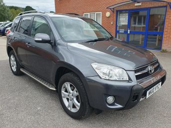 Toyota RAV4 2.2 D-4D XT-R SUV 5dr Diesel Manual 4WD Euro 4 (150 ps)