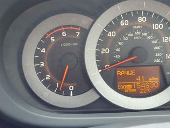 Toyota RAV4 2.2 D-4D XT-R SUV 5dr Diesel Manual 4WD Euro 4 (150 ps)