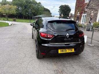 Renault Clio 0.9 TCe Iconic Hatchback 5dr Petrol Manual Euro 6 (s/s) (90 ps)