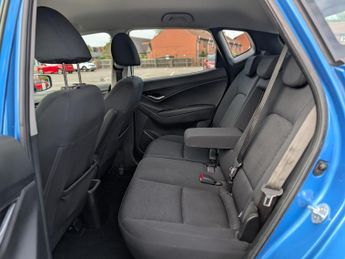 Hyundai ix20 1.6 CRDi Blue Drive SE Hatchback 5dr Diesel Manual Euro 6 (s/s) 