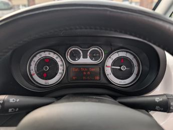 Fiat 500L 1.3 MultiJet Pop Star MPV 5dr Diesel Manual Euro 5 (s/s) (85 bhp