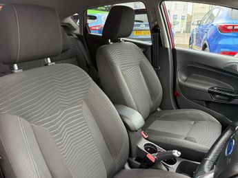 Ford Fiesta 1.0T EcoBoost Titanium Hatchback 5dr Petrol Manual Euro 5 (s/s) 