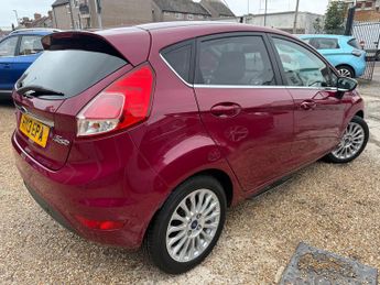 Ford Fiesta 1.0T EcoBoost Titanium Hatchback 5dr Petrol Manual Euro 5 (s/s) 