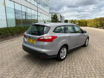 Ford Focus 1.6 Titanium Navigator Estate 5dr Petrol Powershift Euro 5 (125 