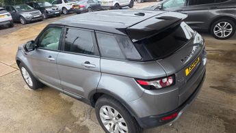 Land Rover Range Rover Evoque 2.2 SD4 Pure SUV 5dr Diesel Auto 4WD Euro 5 (190 ps)