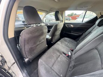 Lexus CT 1.8 200h S Hatchback 5dr Petrol Hybrid CVT Euro 6 (s/s) (136 ps)