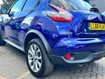 Nissan Juke 1.6 Tekna SUV 5dr Petrol XTRON Euro 6 (117 ps)