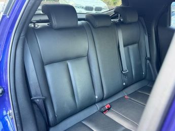 Nissan Juke 1.6 Tekna SUV 5dr Petrol XTRON Euro 6 (117 ps)