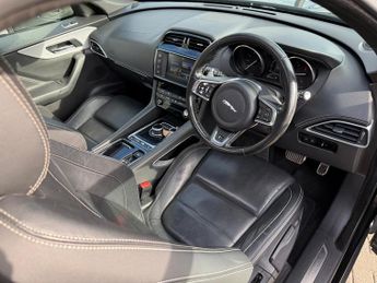 Jaguar F-Pace 2.0 D180 R-Sport SUV 5dr Diesel Auto AWD Euro 6 (s/s) (180 ps)