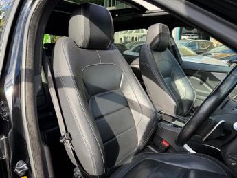 Jaguar F-Pace 2.0 D180 R-Sport SUV 5dr Diesel Auto AWD Euro 6 (s/s) (180 ps)