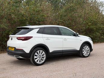 Vauxhall Grandland X 1.2 Turbo Elite Nav SUV 5dr Petrol Auto 8Spd Euro 6 (s/s) (130 p