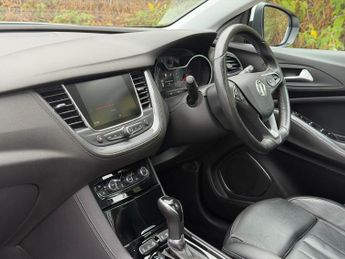 Vauxhall Grandland X 1.2 Turbo Elite Nav SUV 5dr Petrol Auto 8Spd Euro 6 (s/s) (130 p