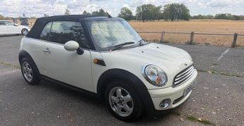 MINI Convertible 1.6 Cooper Convertible 2dr Petrol Manual Euro 4 (120 ps)