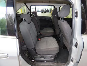 Ford Grand C-MAX 1.5 TDCi Titanium MPV 5dr Diesel Manual Euro 6 (s/s) (120 ps)