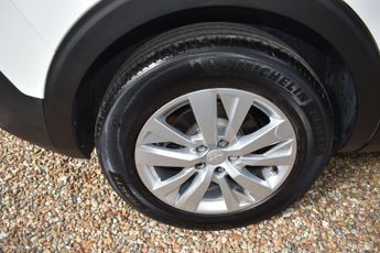 Peugeot 5008 1.5 BlueHDi Active Premium + EAT Euro 6 (s/s) 5dr