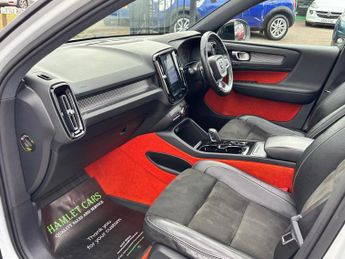 Volvo XC40 2.0 D4 R-Design SUV 5dr Diesel Auto AWD Euro 6 (s/s) (190 ps)