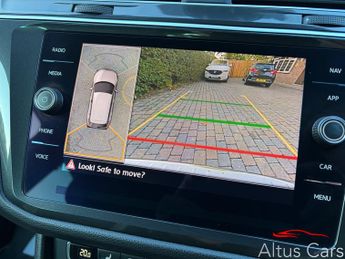 Volkswagen Tiguan 2.0 BiTDI R-Line Tech SUV 5dr Diesel DSG 4Motion Euro 6 (s/s) (2
