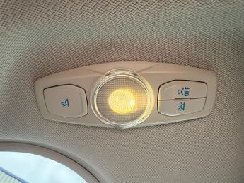 Ford Grand Tourneo Connect 1.5 TDCi Titanium MPV 5dr Diesel Powershift Euro 6 (s/s) (120 ps