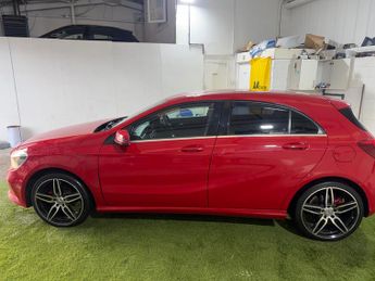 Mercedes-Benz A Class 1.5 A180d Sport (Executive) Hatchback 5dr Diesel 7G-DCT Euro 6 (