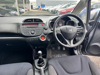 Honda Jazz 1.4 i-VTEC ES Hatchback 5dr Petrol Manual Euro 5 (99 ps)