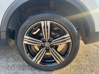 MG ZS 1.0 T-GDI Exclusive SUV 5dr Petrol Auto Euro 6 (111 ps)