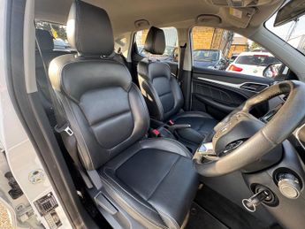 MG ZS 1.0 T-GDI Exclusive SUV 5dr Petrol Auto Euro 6 (111 ps)