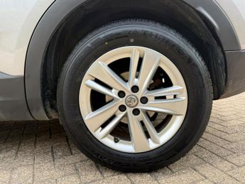 Vauxhall Grandland X 1.2 Turbo SE SUV 5dr Petrol Auto 8Spd Euro 6 (s/s) (130 ps)