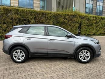 Vauxhall Grandland X 1.2 Turbo SE SUV 5dr Petrol Auto 8Spd Euro 6 (s/s) (130 ps)
