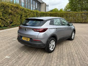 Vauxhall Grandland X 1.2 Turbo SE SUV 5dr Petrol Auto 8Spd Euro 6 (s/s) (130 ps)